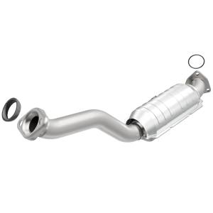 MagnaFlow Exhaust Products OEM Grade Direct-Fit Catalytic Converter 51768