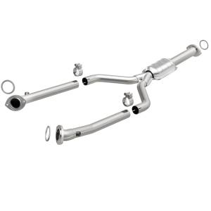 MagnaFlow Exhaust Products OEM Grade Direct-Fit Catalytic Converter 51904