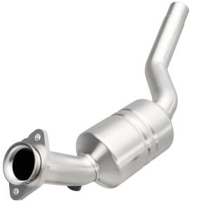 MagnaFlow Exhaust Products OEM Grade Direct-Fit Catalytic Converter 51954