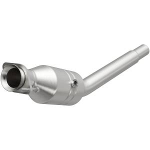 MagnaFlow Exhaust Products OEM Grade Direct-Fit Catalytic Converter 52069