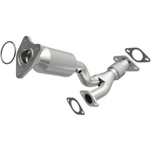 MagnaFlow Exhaust Products California Direct-Fit Catalytic Converter 5561182
