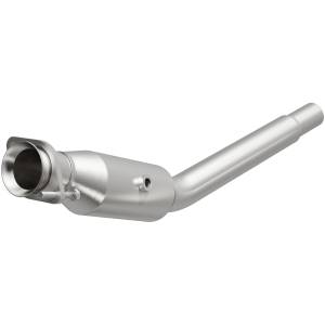 MagnaFlow Exhaust Products California Direct-Fit Catalytic Converter 5561069