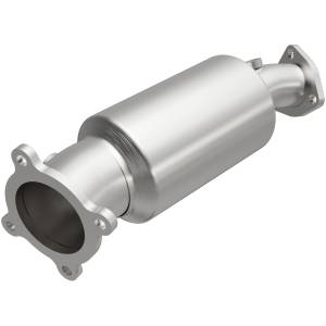 MagnaFlow Exhaust Products California Direct-Fit Catalytic Converter 5561163