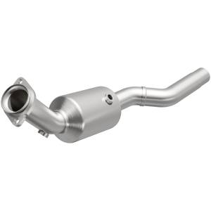MagnaFlow Exhaust Products California Direct-Fit Catalytic Converter 5561948