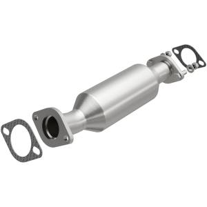 MagnaFlow Exhaust Products California Direct-Fit Catalytic Converter 5571066
