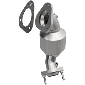 MagnaFlow Exhaust Products California Direct-Fit Catalytic Converter 5582942