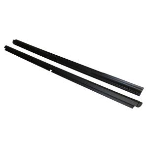 Crown Automotive Jeep Replacement Right Front Door Glass Weatherstrip Set for 1999-2004 Jeep WJ Grand Cherokee  -  55135898K