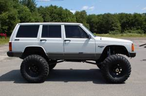 Clayton Off Road Suspension & Lift Kits | 1350 Offroad - Clayton Jeep Cherokee 8.0-in Pro Series 3 Link Long Arm Lift Kit with Rear Coil Conversion 1984-2001 XJ - COR-3601331 - Image 10