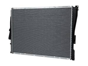 aFe Power Performance Parts & Installation | 1350 Offroad - aFe BladeRunner OER Series Radiator BMW 3-Series (E46) 99-06/ Z4 (E85/86) 03-08 - 46-53241 - Image 1