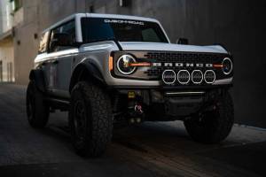 DV8 Offroad Bumpers & Jeep Accessories | 1350 Offroad - DV8 7in Halo Elite Round Light with Accent Halo - White/Amber - BE7RW108W-H - Image 4