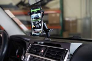 DV8 Offroad Bumpers & Jeep Accessories | 1350 Offroad - DV8 10-23 Toyota 4Runner Digital Device Dash Mount - DMT3-01 - Image 1