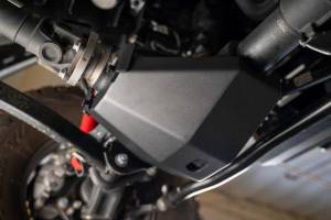 DV8 Offroad Bumpers & Jeep Accessories | 1350 Offroad - DV8 2018+ Jeep Wrangler JL/Gladiator JT Front Differential Skid Plate - SPJL-12 - Image 2