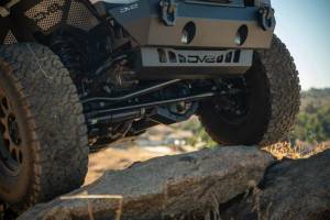 DV8 Offroad Bumpers & Jeep Accessories | 1350 Offroad - DV8 2018+ Jeep Wrangler JL/Gladiator JT Front Differential Skid Plate - SPJL-12 - Image 10