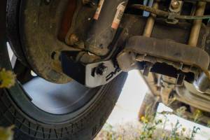 DV8 Offroad Bumpers & Jeep Accessories | 1350 Offroad - DV8 16-23 Toyota Tacoma Rear Shock Skid Plates - SPTT1-02 - Image 4