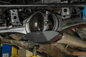 DV8 Offroad Bumpers & Jeep Accessories | 1350 Offroad - DV8 24-26 Toyota Tacoma Rear Differential Skid Plate - SPTT1-11 - Image 15