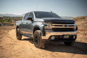 DV8 Offroad Bumpers & Jeep Accessories | 1350 Offroad - DV8 19-24 GMC Sierra 1500 Crew Cab OE Plus Side Steps - Black Steel - SRCS1-01 - Image 5