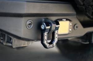 DV8 Offroad Bumpers & Jeep Accessories | 1350 Offroad - DV8 Elite Series D-Ring Shackles - Pair (Black) - UNSK-01BL - Image 5