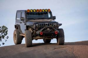 DV8 Offroad Bumpers & Jeep Accessories | 1350 Offroad - DV8 Elite Series D-Ring Shackles - Pair (Gray) - UNSK-01GR - Image 1