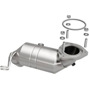 MagnaFlow Exhaust Systems & Installation | 1350 Offroad - MagnaFlow OEM Grade Direct-Fit Catalytic Converter 52015 - Image 1