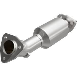 MagnaFlow Exhaust Systems & Installation | 1350 Offroad - MagnaFlow OEM Grade Direct-Fit Catalytic Converter 52452 - Image 1