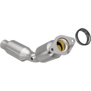 MagnaFlow Exhaust Systems & Installation | 1350 Offroad - MagnaFlow OEM Grade Semi-Direct Fit Catalytic Converter 52456 - Image 1