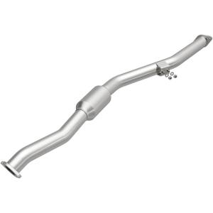 MagnaFlow Exhaust Systems & Installation | 1350 Offroad - MagnaFlow OEM Grade Direct-Fit Catalytic Converter 52621 - Image 1