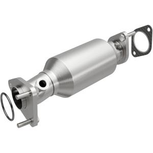 MagnaFlow Exhaust Systems & Installation | 1350 Offroad - MagnaFlow OEM Grade Direct-Fit Catalytic Converter 52668 - Image 1