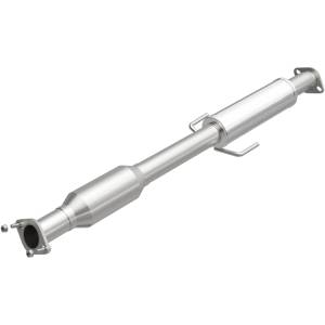 MagnaFlow Exhaust Systems & Installation | 1350 Offroad - MagnaFlow OEM Grade Direct-Fit Catalytic Converter 52822 - Image 1