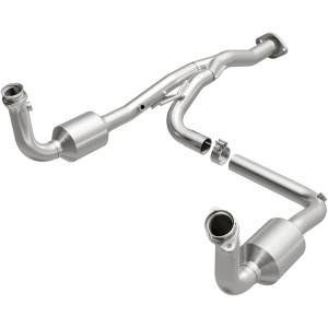 MagnaFlow Exhaust Systems & Installation | 1350 Offroad - MagnaFlow California CARB Direct-Fit Catalytic Converter 5451186 - Image 1