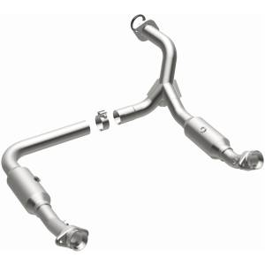 MagnaFlow Exhaust Systems & Installation | 1350 Offroad - MagnaFlow California CARB Direct-Fit Catalytic Converter 5551672 - Image 2
