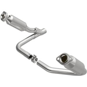 MagnaFlow Exhaust Systems & Installation | 1350 Offroad - MagnaFlow California CARB Direct-Fit Catalytic Converter 5551832 - Image 1