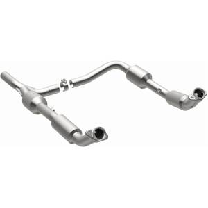 MagnaFlow Exhaust Systems & Installation | 1350 Offroad - MagnaFlow California CARB Direct-Fit Catalytic Converter 5582640 - Image 2