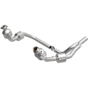 MagnaFlow Exhaust Systems & Installation | 1350 Offroad - MagnaFlow California CARB Direct-Fit Catalytic Converter 5582689 - Image 1
