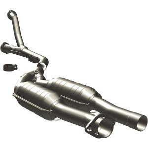 MagnaFlow Exhaust Systems & Installation | 1350 Offroad - MagnaFlow Standard Grade Direct-Fit Catalytic Converter 93378 - Image 1
