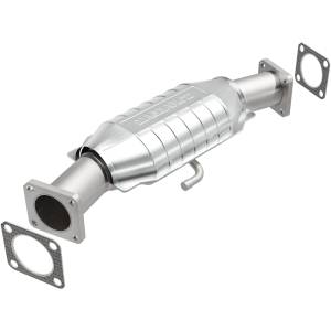MagnaFlow Exhaust Systems & Installation | 1350 Offroad - MagnaFlow Standard Grade Direct-Fit Catalytic Converter 93426 - Image 1