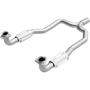 MagnaFlow Exhaust Systems & Installation | 1350 Offroad - MagnaFlow Standard Grade Direct-Fit Catalytic Converter 93487 - Image 1