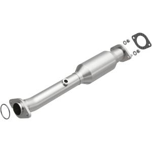 MagnaFlow Exhaust Systems & Installation | 1350 Offroad - MagnaFlow OEM Grade Direct-Fit Catalytic Converter 21-041 - Image 1