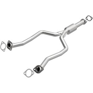 MagnaFlow Exhaust Systems & Installation | 1350 Offroad - MagnaFlow OEM Grade Direct-Fit Catalytic Converter 21-094 - Image 1