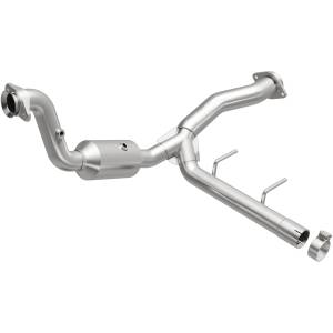 MagnaFlow Exhaust Systems & Installation | 1350 Offroad - MagnaFlow OEM Grade Direct-Fit Catalytic Converter 21-471 - Image 1