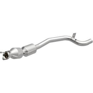 MagnaFlow Exhaust Systems & Installation | 1350 Offroad - MagnaFlow OEM Grade Direct-Fit Catalytic Converter 21-608 - Image 1