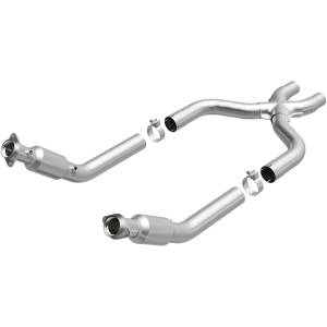MagnaFlow Exhaust Systems & Installation | 1350 Offroad - MagnaFlow OEM Grade Direct-Fit Catalytic Converter 21-625 - Image 1