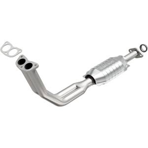 MagnaFlow Exhaust Systems & Installation | 1350 Offroad - MagnaFlow Standard Grade Direct-Fit Catalytic Converter 22618 - Image 1