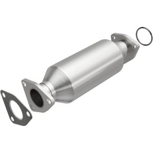 MagnaFlow Exhaust Systems & Installation | 1350 Offroad - MagnaFlow Standard Grade Direct-Fit Catalytic Converter 22621 - Image 1