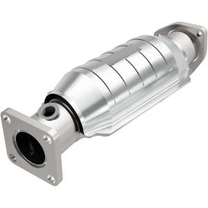 MagnaFlow Exhaust Systems & Installation | 1350 Offroad - MagnaFlow Standard Grade Direct-Fit Catalytic Converter 22922 - Image 1