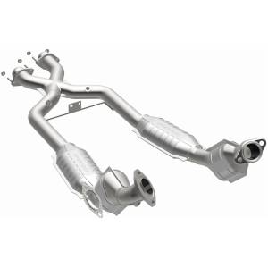 MagnaFlow Exhaust Systems & Installation | 1350 Offroad - MagnaFlow HM Grade Direct-Fit Catalytic Converter 23163 - Image 2