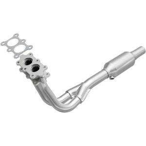 MagnaFlow Exhaust Systems & Installation | 1350 Offroad - MagnaFlow Standard Grade Direct-Fit Catalytic Converter 23207 - Image 1