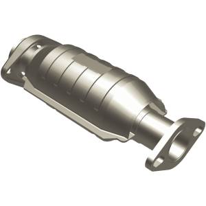 MagnaFlow Exhaust Systems & Installation | 1350 Offroad - MagnaFlow Standard Grade Direct-Fit Catalytic Converter 23682 - Image 1