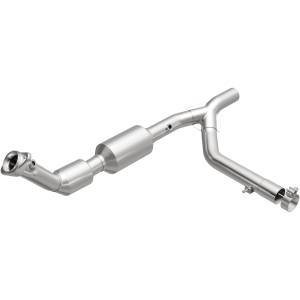 MagnaFlow Exhaust Systems & Installation | 1350 Offroad - MagnaFlow OEM Grade Direct-Fit Catalytic Converter 280008 - Image 1