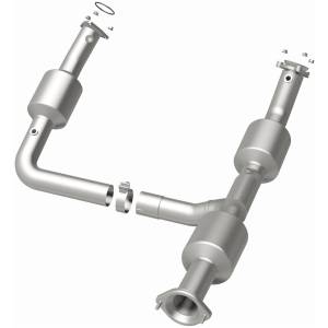 MagnaFlow Exhaust Systems & Installation | 1350 Offroad - MagnaFlow OEM Grade Direct-Fit Catalytic Converter 280210 - Image 3