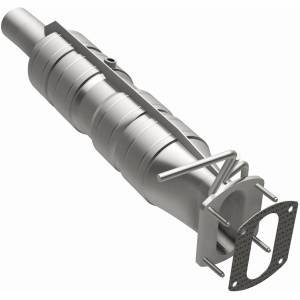 MagnaFlow Exhaust Systems & Installation | 1350 Offroad - MagnaFlow OEM Grade Direct-Fit Catalytic Converter 280435 - Image 2